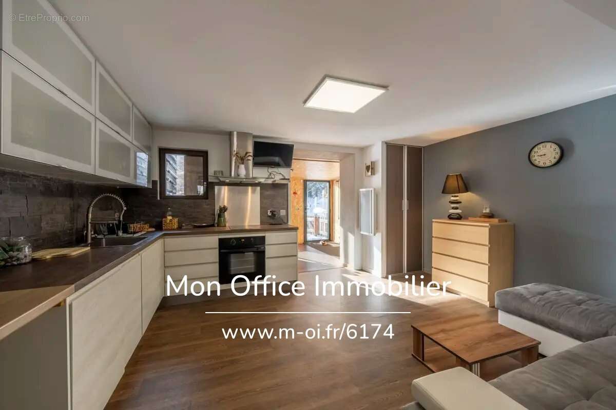 Appartement à VARS