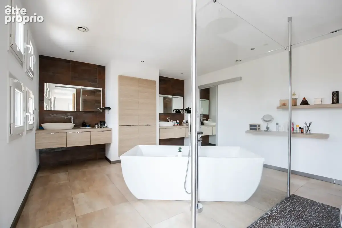 Nancy / a 5 minutes maison d'architecte 342m2 hab + sous-sol 225m2 avec garage 4/6 voitures sur terrain clos - photo 13