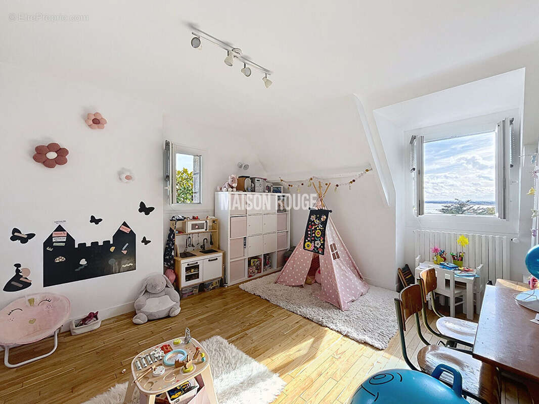 Maison à SAINT-MELOIR-DES-ONDES