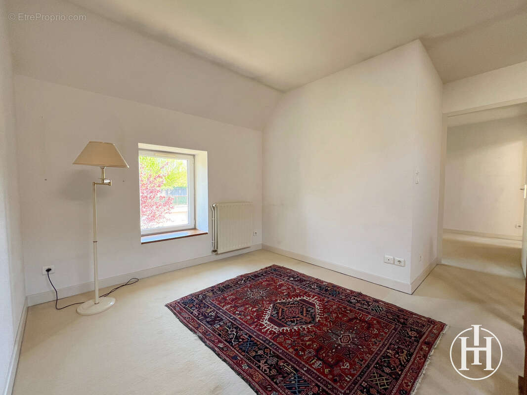 Appartement à SAINT-AMAND-MONTROND