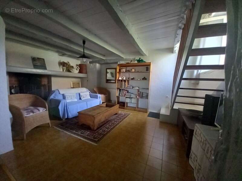 Maison à SAINTE-CROIX