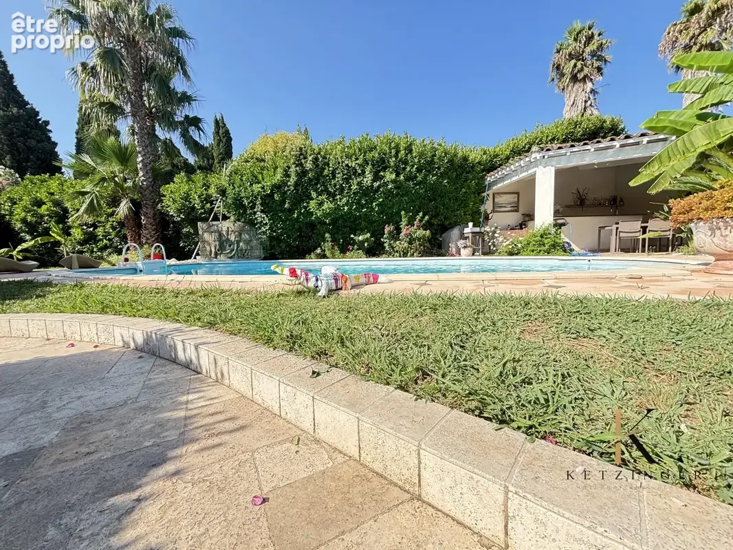 Maison 6 pièces 180 m² à vendre à Hyeres (83400) - photo 5