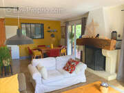 Maison à SAINT-RESTITUT