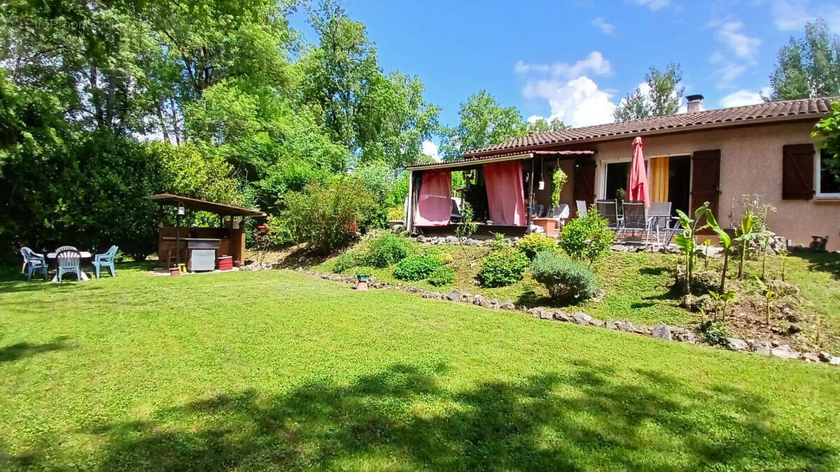 Maison à MONTEILS