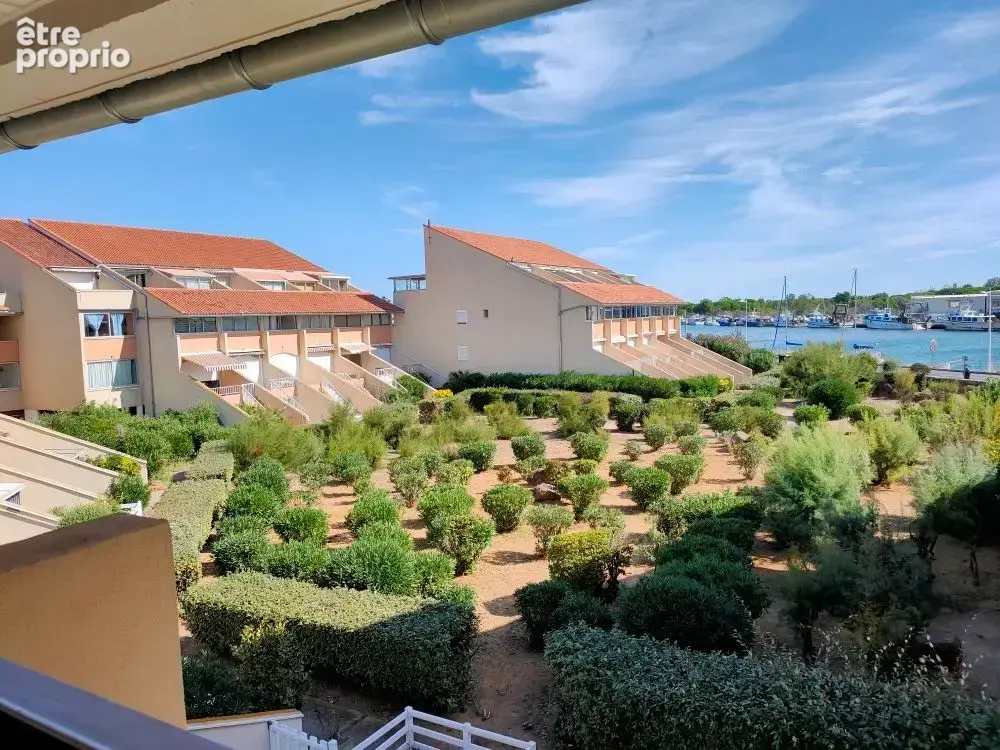 Appartement t2 renové, meublé - 1 chambre - parking - double vue / ref 15707 - photo 8