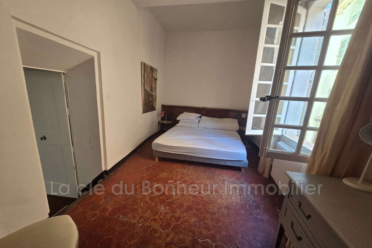 Maison à MOUSTIERS-SAINTE-MARIE