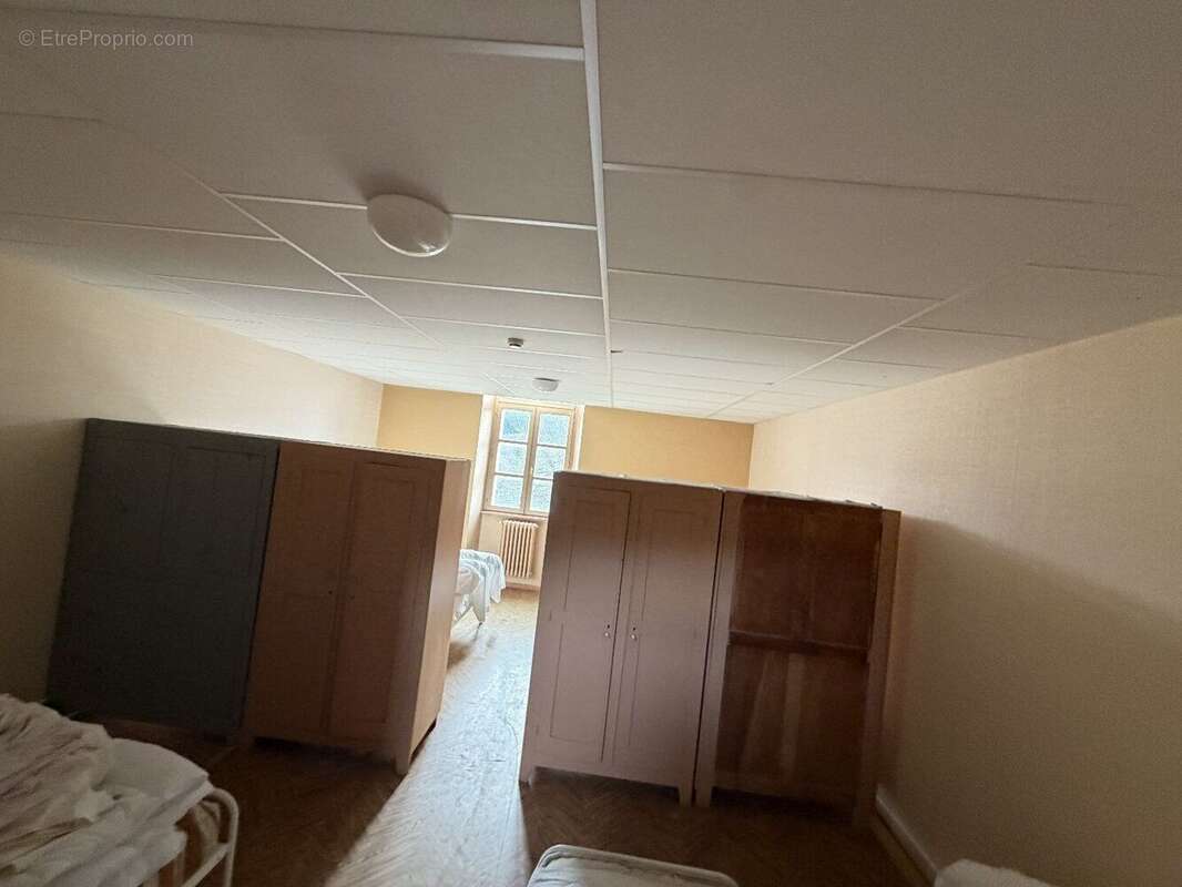 Ancien couvent de plus de 1000m2 - photo 7