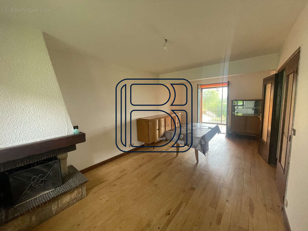 Maison à LA CHAISE-DIEU