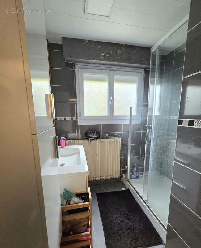 Maison à AULNOYE-AYMERIES