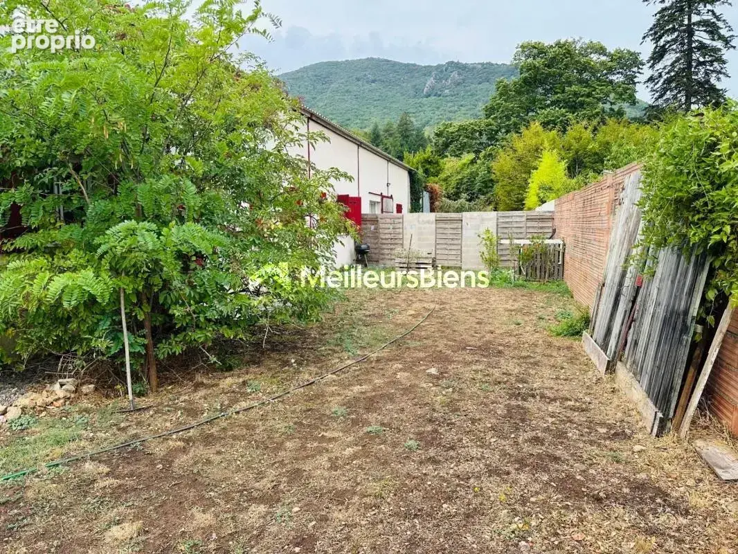 Maison de type 3 rénové de 110m² avec terrain de 934m² - photo 9