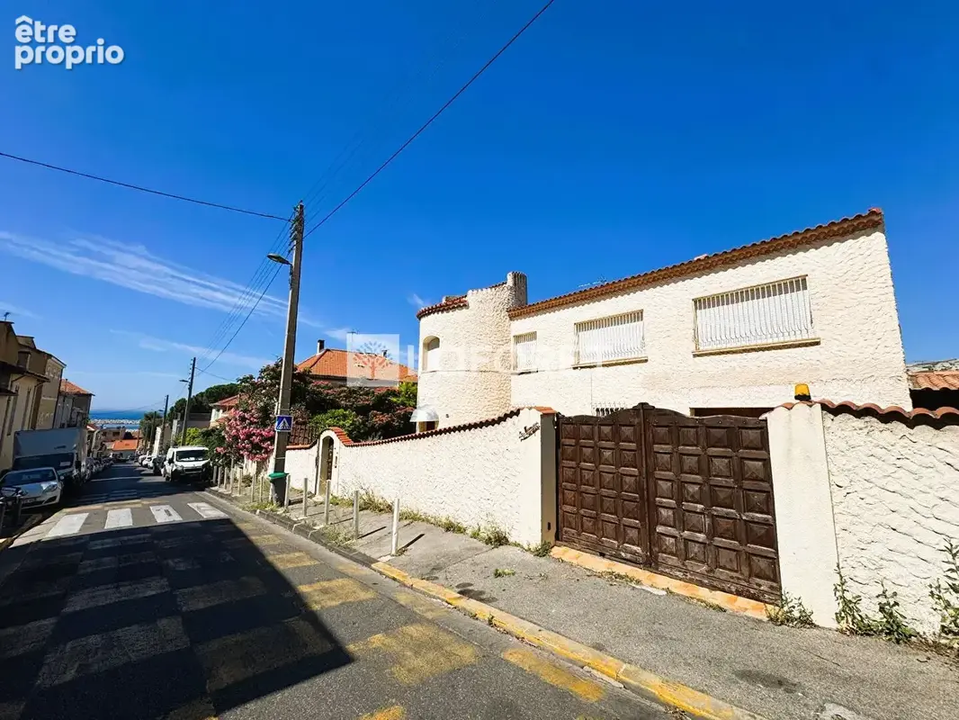 Villa Marseille Estaque avec piscine 6 pièces 186 m² - photo 15