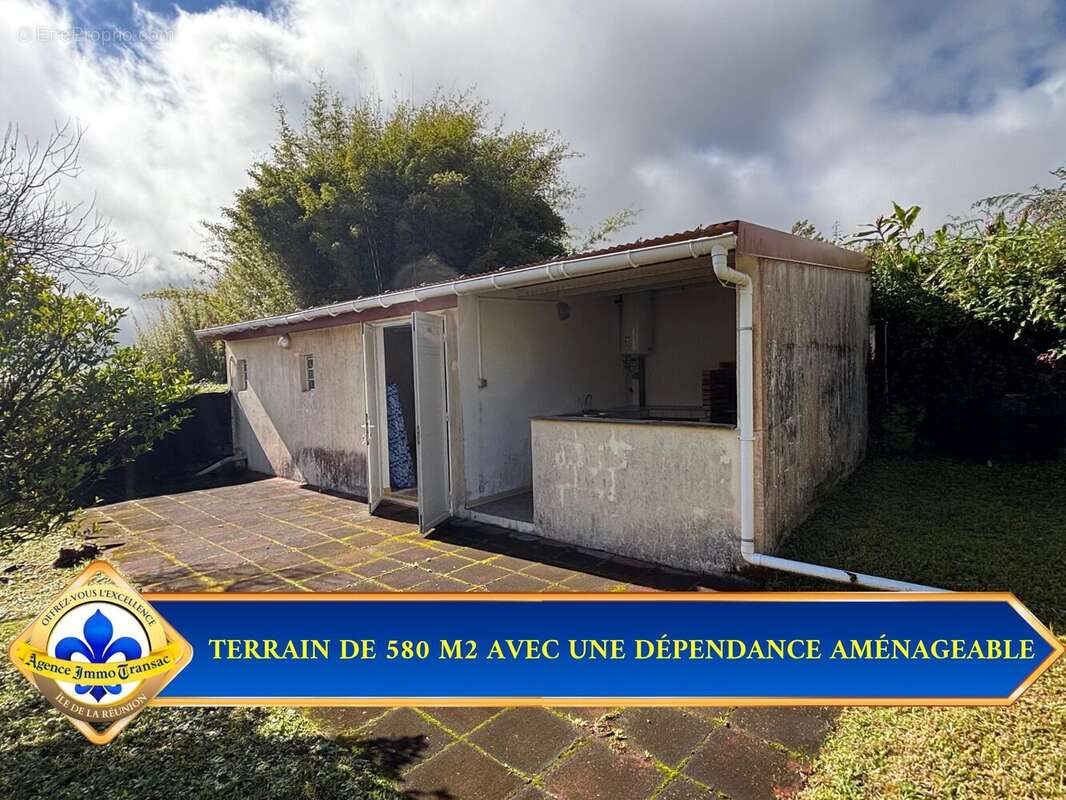 Maison à LA PLAINE-DES-PALMISTES