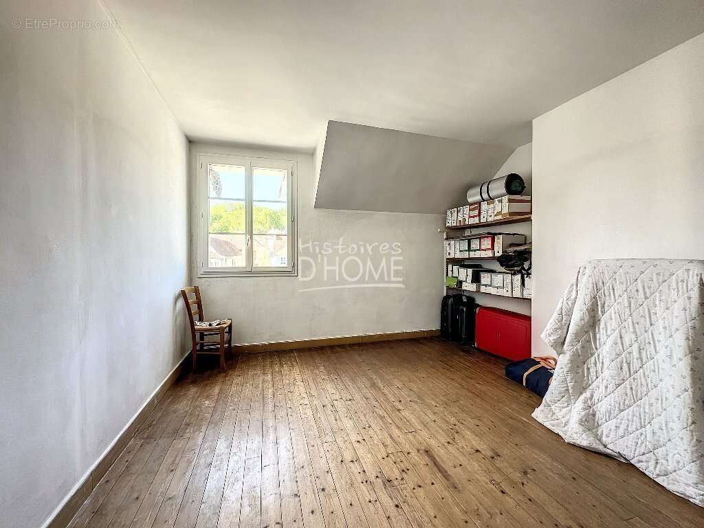 Maison à LA FERTE-GAUCHER