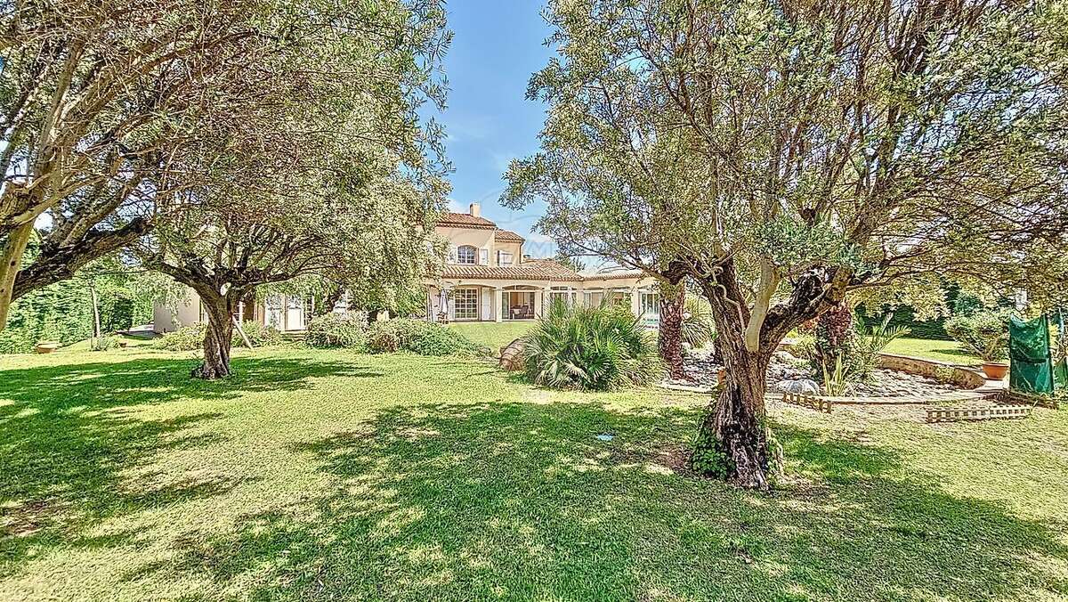Maison 5 chambre(s) à vendre - photo 2