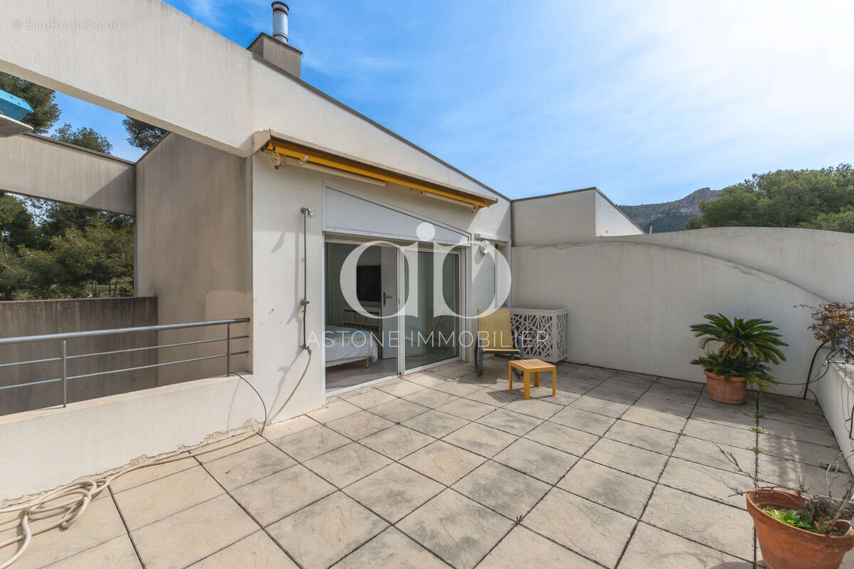 Cassis / appartement-maison - photo 5