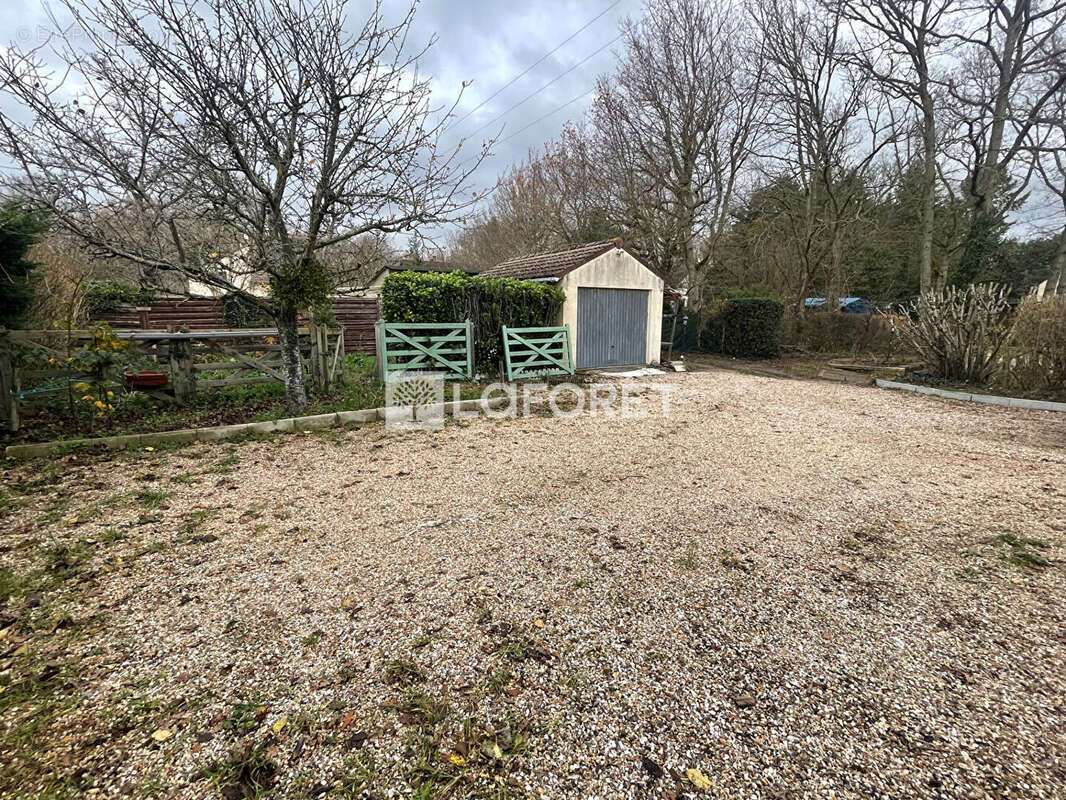 Maison à MOUSSEAUX-SUR-SEINE