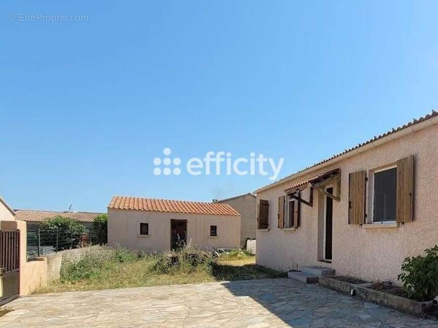 Maison 110 m² à Borgo  - photo 15