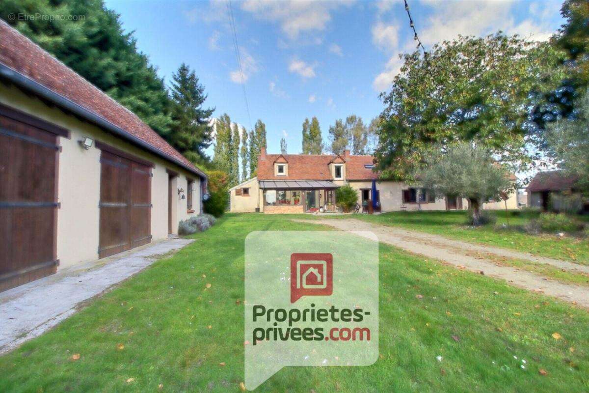 A vendre à 1h15 de paris - superbe propriete avec piscine, mare, dependances, terrain 2,3 hectares - photo 10