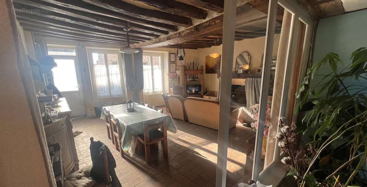 Maison à MILLY-LA-FORET