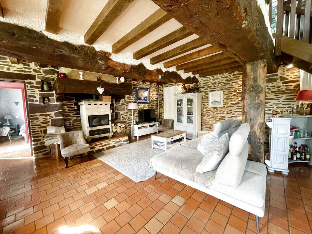 Maison à SAINT-GONLAY