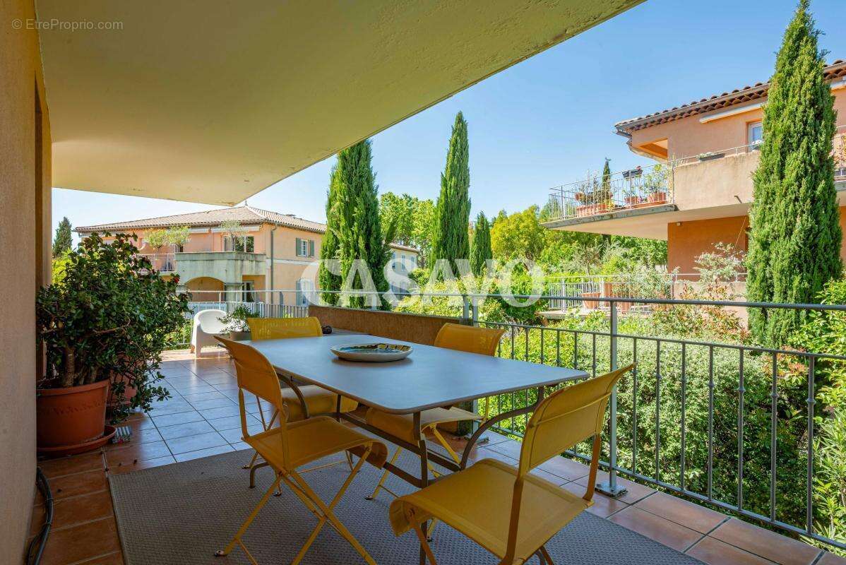 Vente Appartement 3 pièces de 95m² - 13540 Aix-en-Provence - photo 5