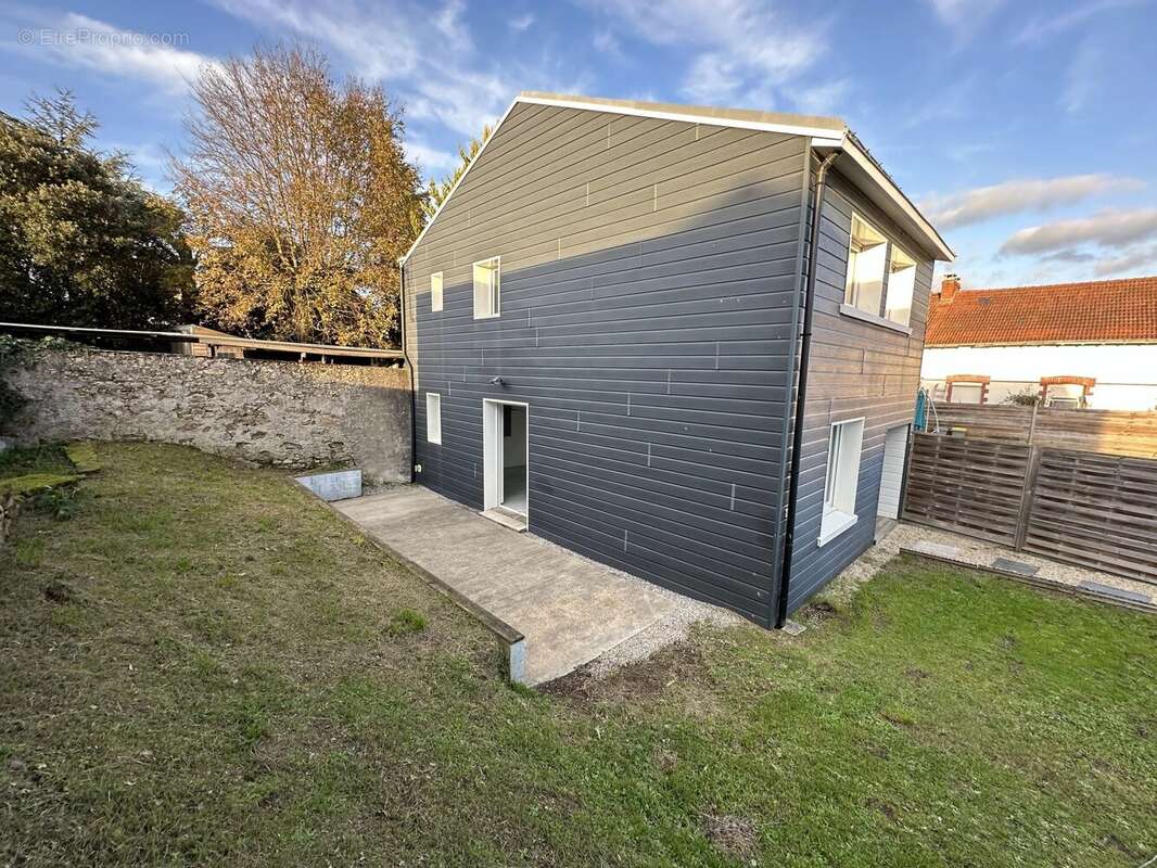 MONTBERT  Plein bourg Maison 3 chambres - photo 2
