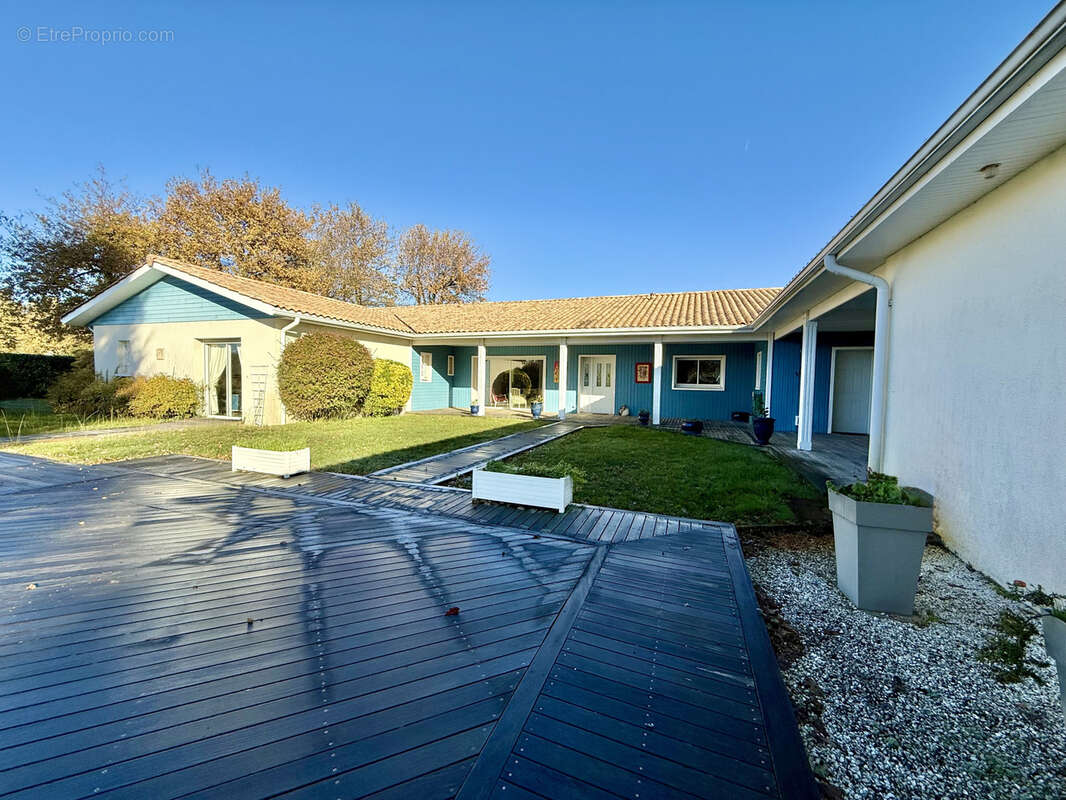 Maison 297 m2 - gujan mestras - photo 2