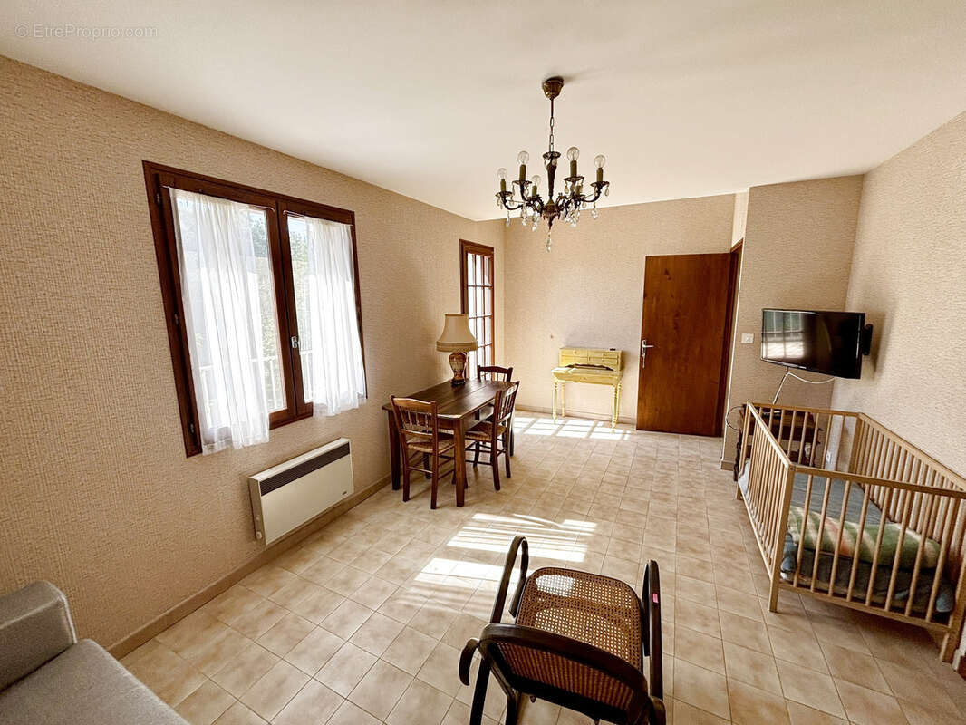Maison à GRIGNAN