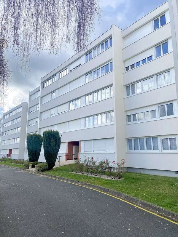 Appartement à LUCE