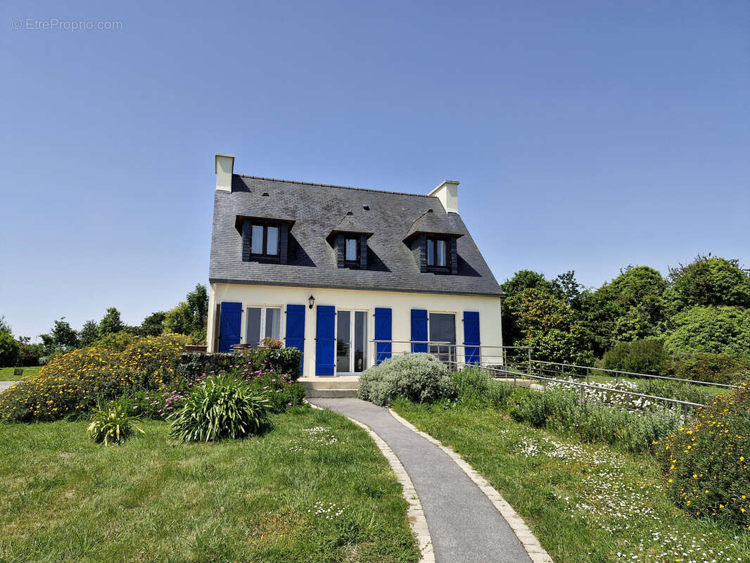 Maison à ROSCANVEL
