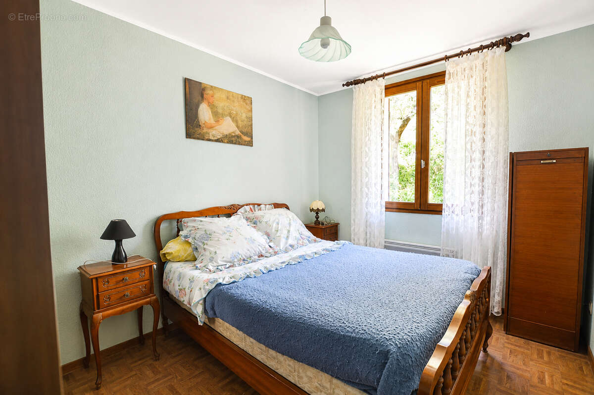 Maison à JAUJAC