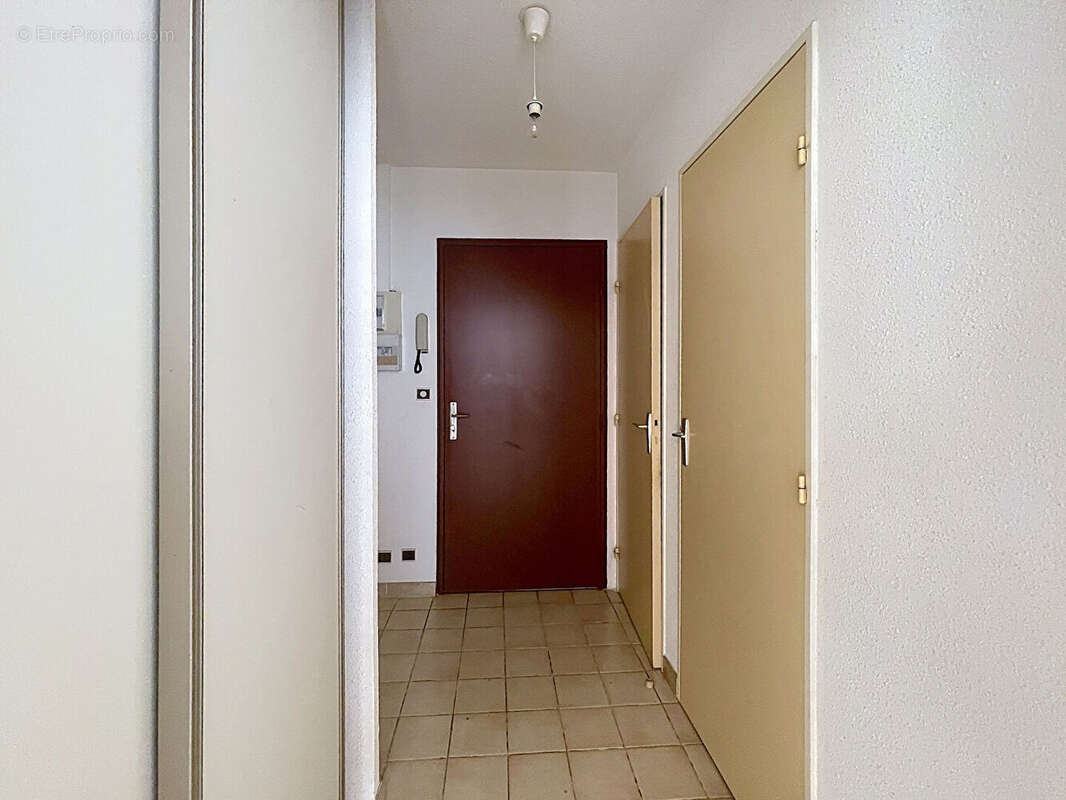 Appartement à GREOUX-LES-BAINS