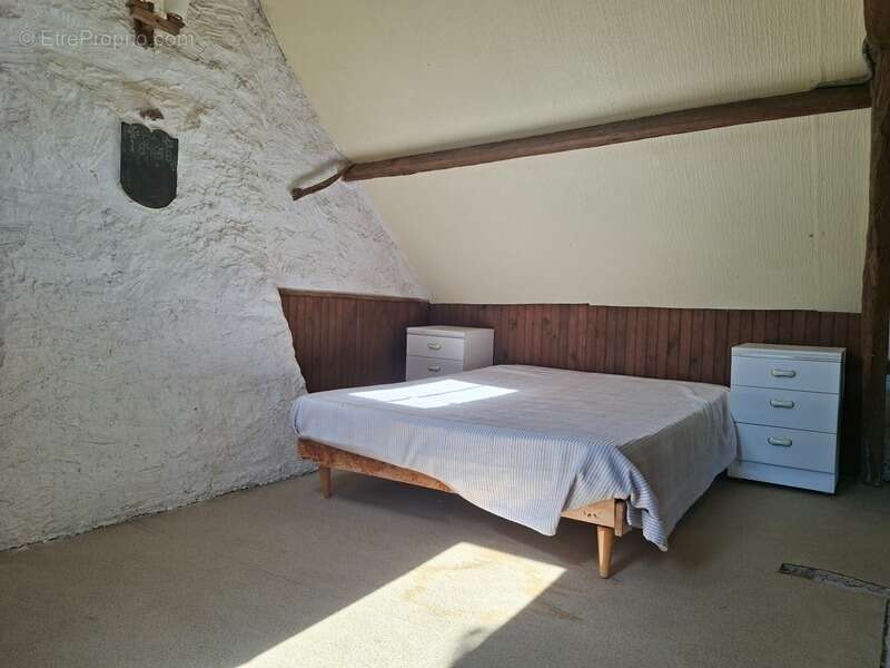 Maison à SAINT-LEONARD-DES-BOIS