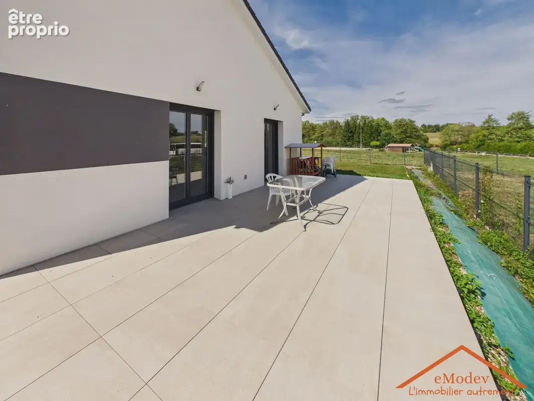 Maison 5 pièces 165 m² à vendre à Mazeley (88150) - photo 8