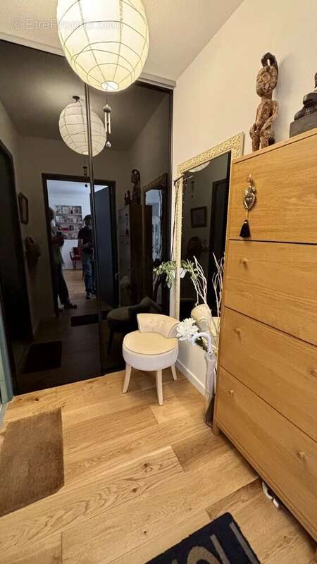 Appartement de standing dans immeuble de caractere - photo 10