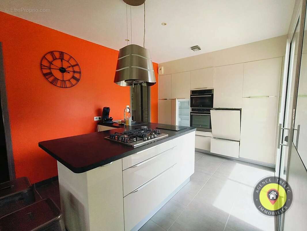 Maison à PLOUER-SUR-RANCE