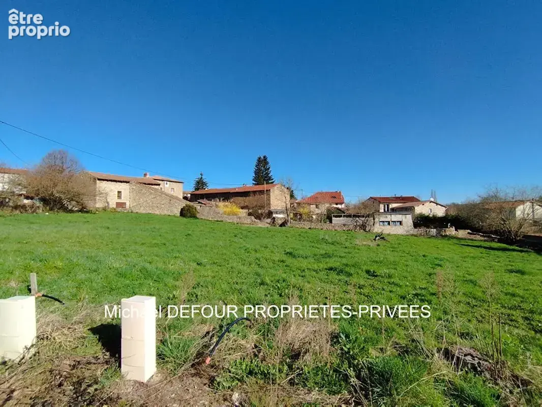 Monistrol-sur-Loire 43120 parcelle de terrain constructible viabilisée de 842 m² - photo 4