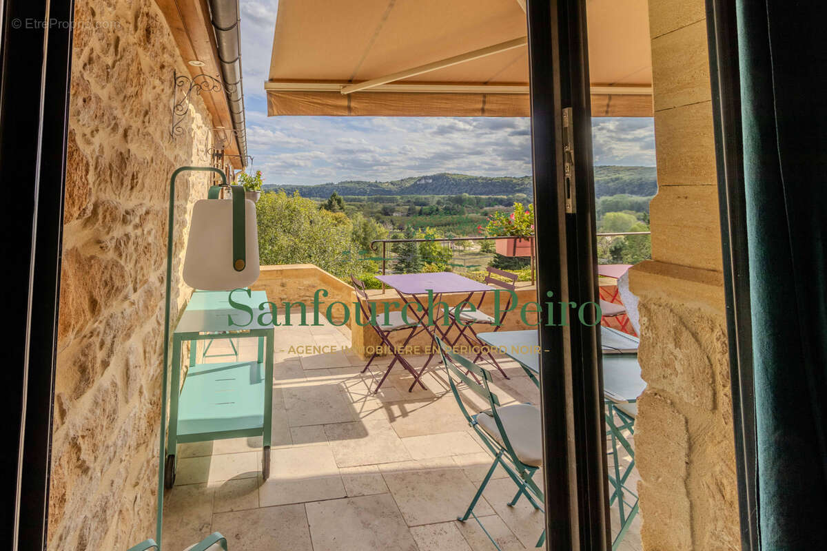 Maison à SARLAT-LA-CANEDA
