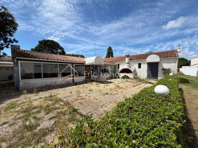 Maison à TALMONT-SAINT-HILAIRE