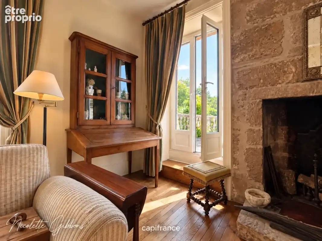Ensemble de propriété - maison bourgeoise, deuxième logement/bureaux, grange, 1 hectare - photo 7