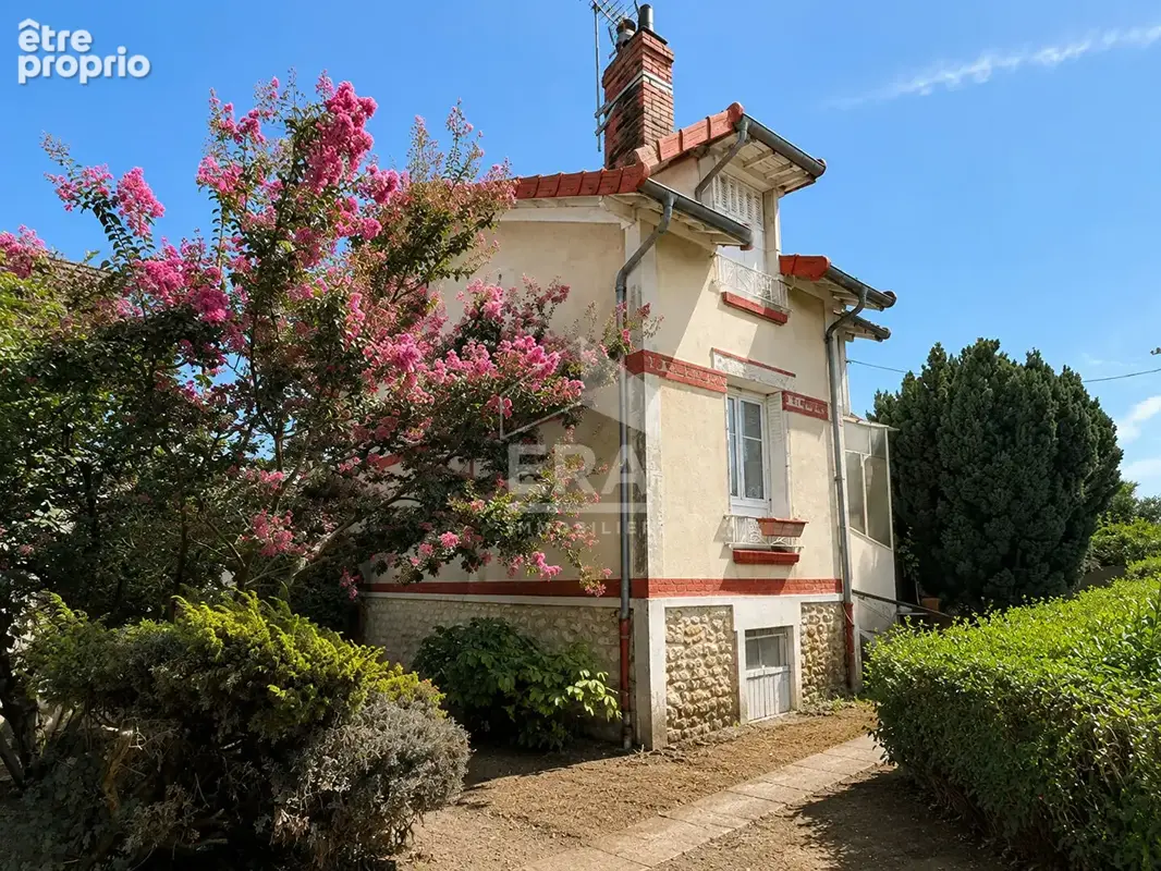 Maison à BONNEUIL-SUR-MARNE
