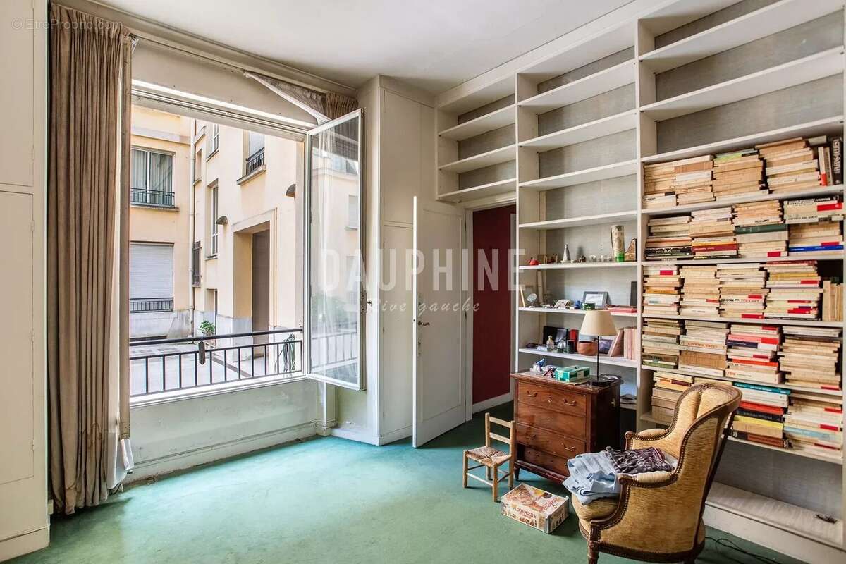 Appartement à PARIS-4E