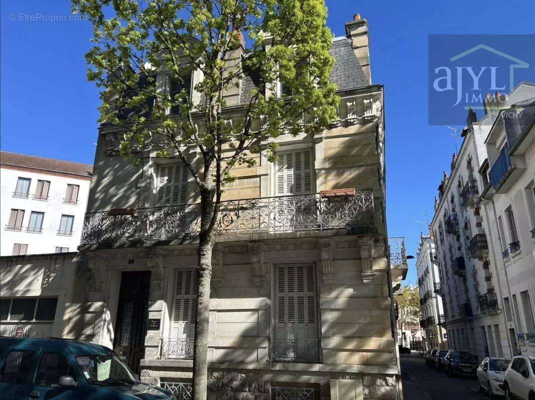Appartement à VICHY