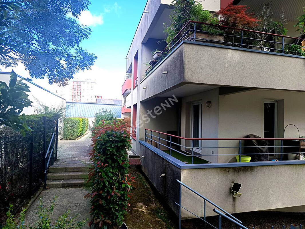 Appartement à REZE