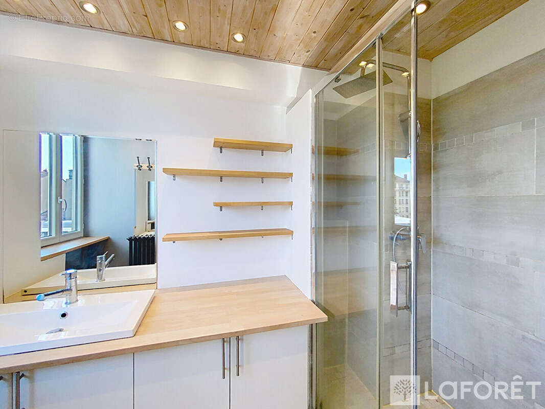 Appartement à LYON-4E