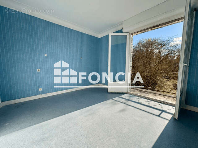 Appartement à OLORON-SAINTE-MARIE