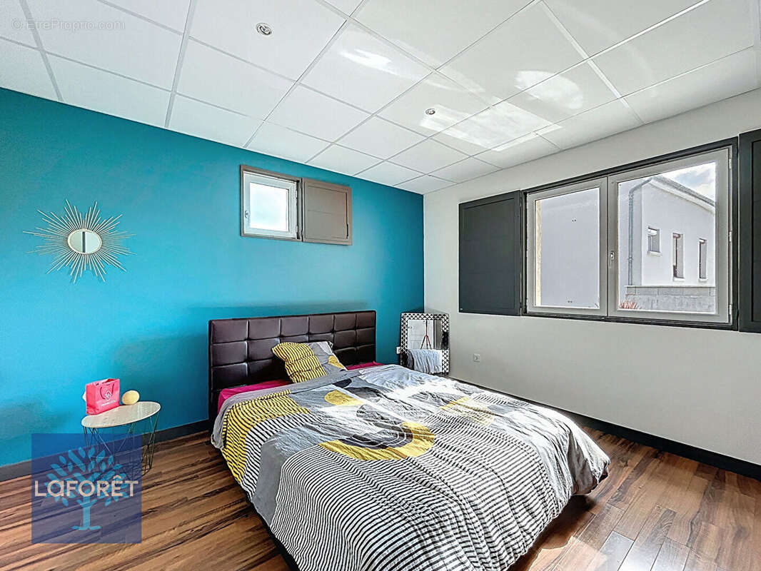 Maison à CHASNE-SUR-ILLET