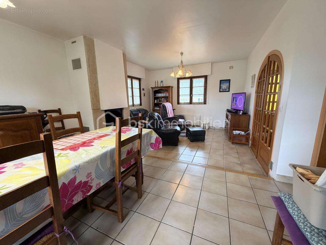 Maison à NEVEZ