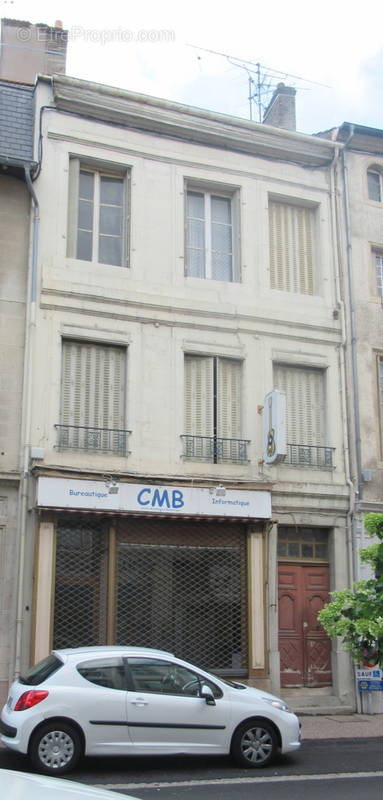 Autre à MIRECOURT