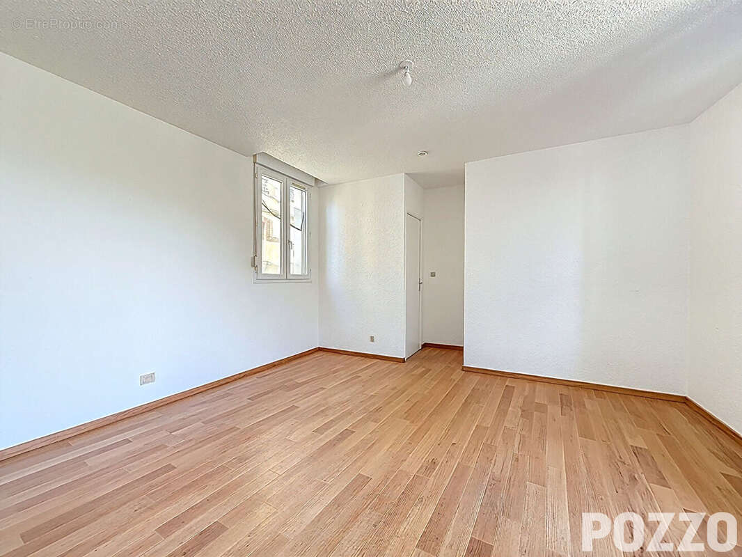Appartement Granville 2 pièces de  40 m2 - photo 2
